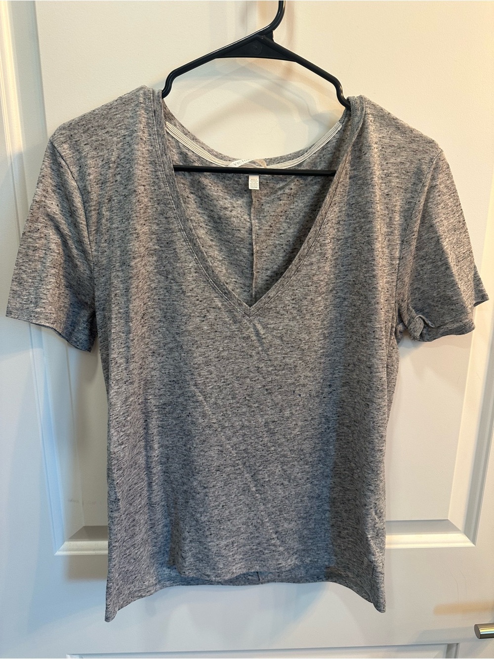 Victoria's Secret Heather Gray V-Neck Short Sleeve Tee